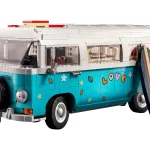 LEGO® Volkswagen T2 Kampeerbus huren bij Terschelling Bricks