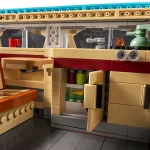 LEGO® Volkswagen T2 Kampeerbus huren bij Terschelling Bricks