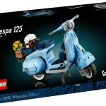 LEGO® Vespa 125 huren bij Terschelling Bricks